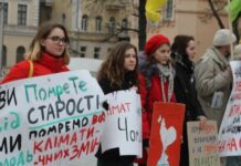 Украинские школьники и студенты принялись за спасение планеты