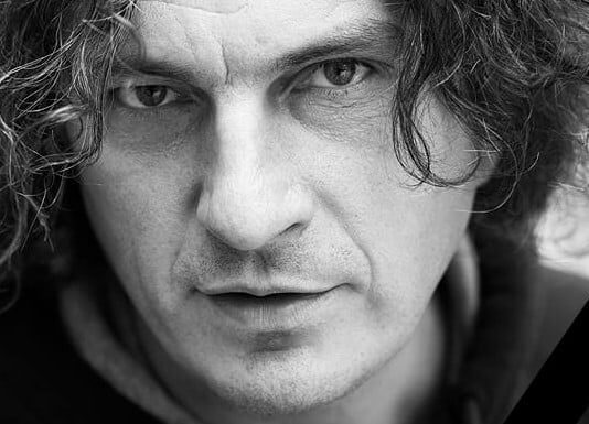 На Виноградарі назвали сквер на честь відомого артиста