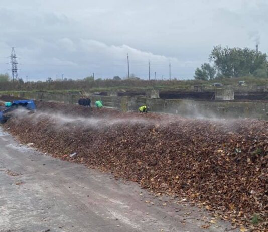 Куда девать опавшие листья? Аэробное компостирование в Киеве