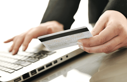 Онлайн кредит на карту: удобный способ получить небольшую сумму в долг