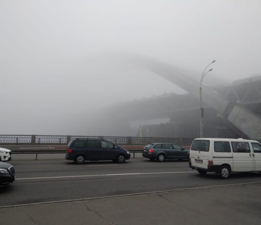 В столице из-за обстрелов загрязненный воздух: как себя защитить