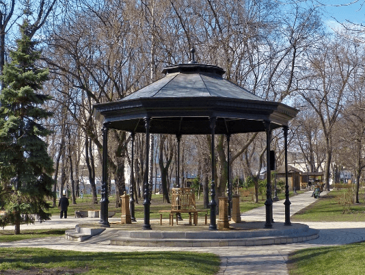 Бюветы Киева: какой из них выбрать и почему там стоит набирать воду?