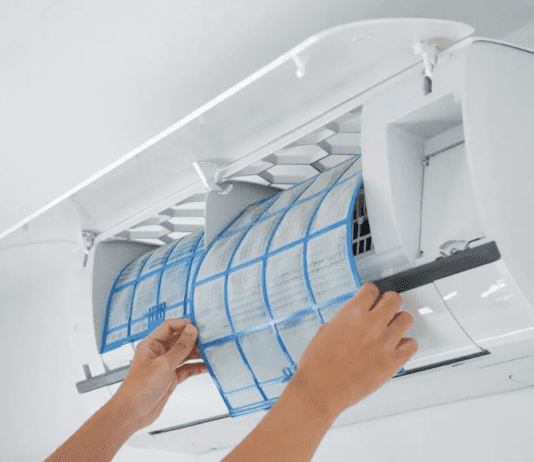 Зачем чистить кондиционер и как это сделать в Киеве?