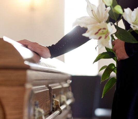 Организация похорон 2023: о чем важно помнить?