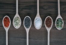 Как хранить специи, чтобы они не утратили аромат и вкус со временем