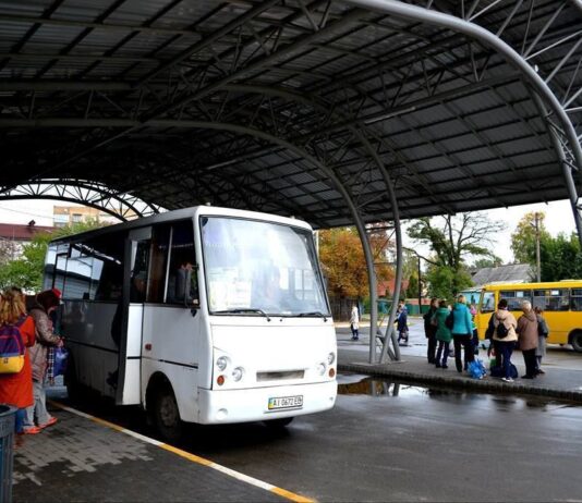 Як доїхати з Києва до Бучі та чи з’явиться трамвай між містами