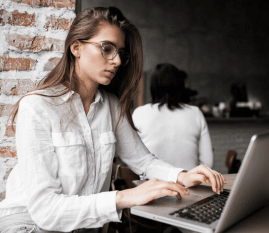 Як вибрати бюро перекладів? Покрокова інструкція