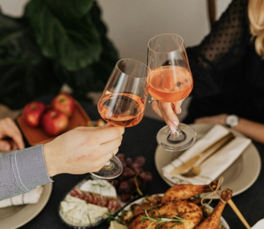 Знакомства после 40 лет в Киеве: особенности и советы