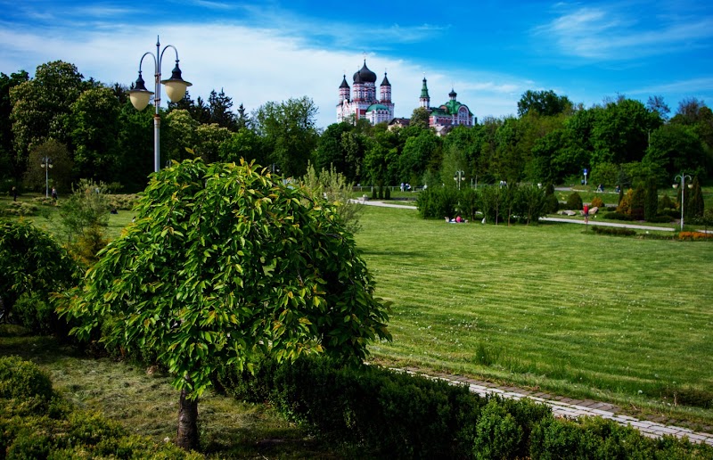 Парк Феофанія