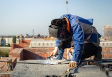 Экосистема современного строительства: как оптимизировать закупку материалов для ремонта онлайн будівельник на даху